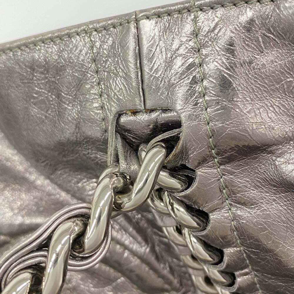 CHANEL Silver Leather Tote Bag - Picture 9 of 11